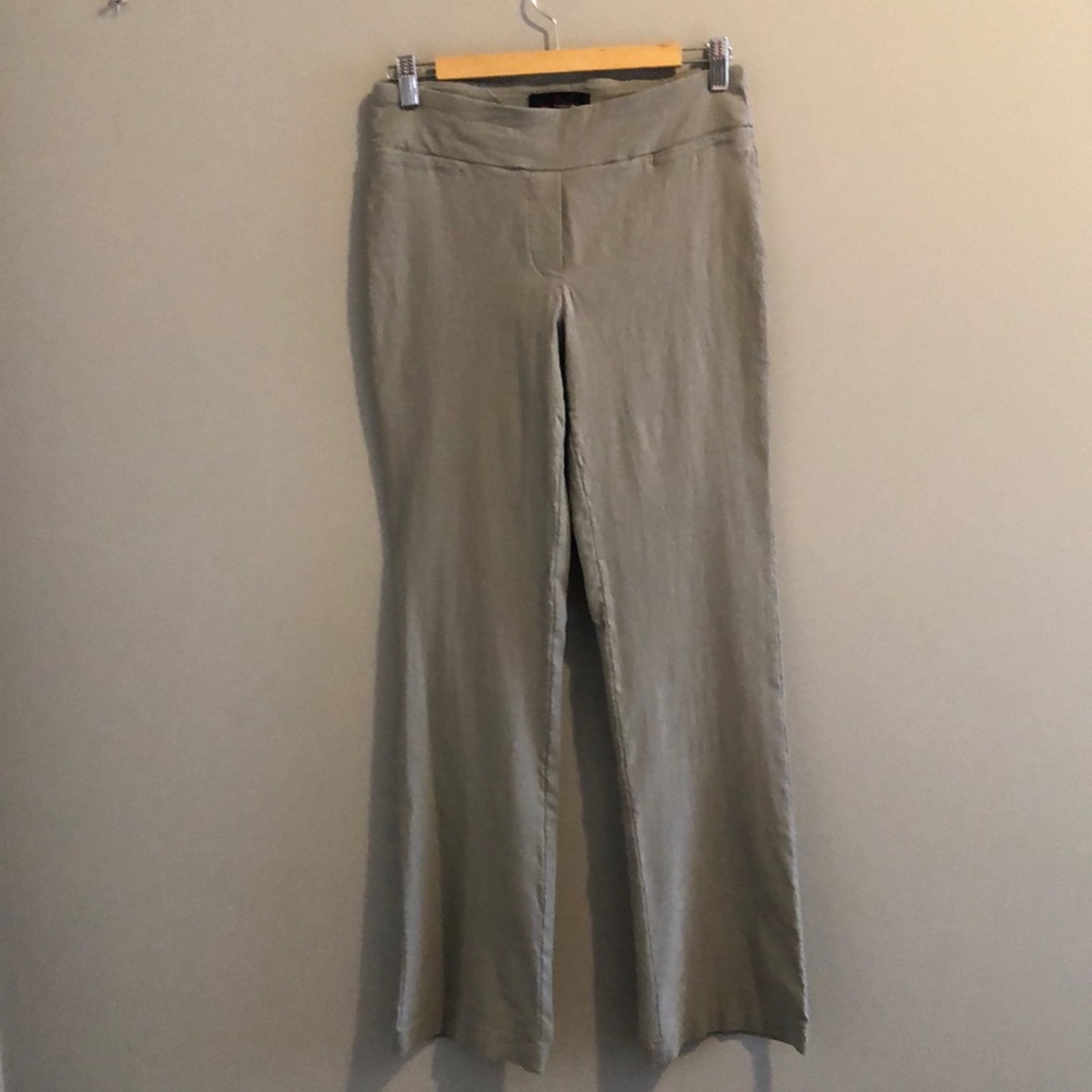 RED HANGER STRETCHY DRESS PANTS (M)